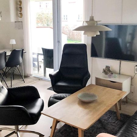 4 Person Holiday Home In R Sk Bing Ærøskøbing Esterno foto