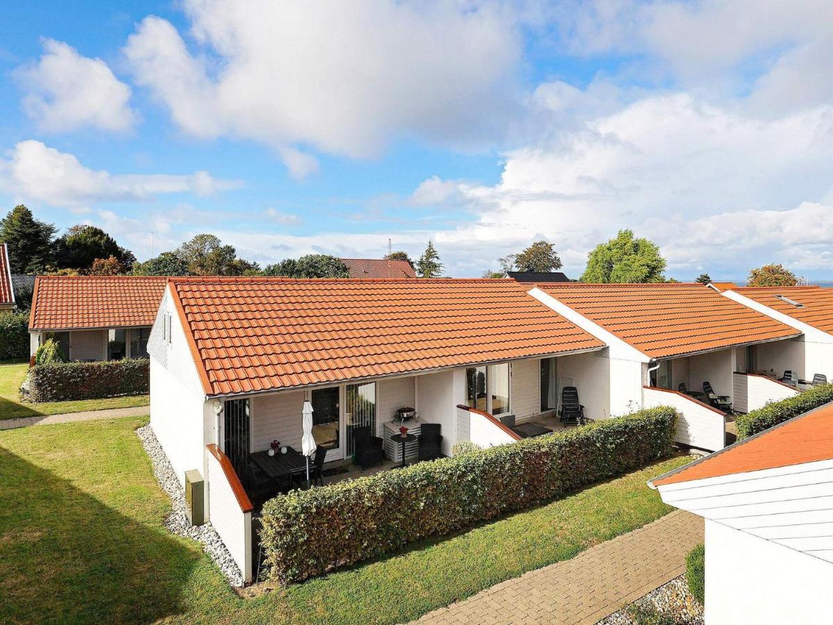 4 Person Holiday Home In R Sk Bing Ærøskøbing Esterno foto